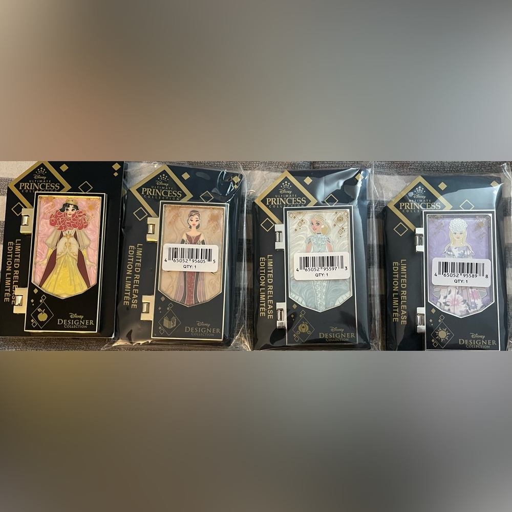 Walt Disney Designer Princess Hinged Pin - 4 pack
